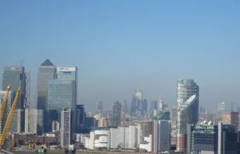 London’s economy picks up pace as sales rise and price pressures start to ease London's economy picks up pace as sales rise and price pressures start to ease